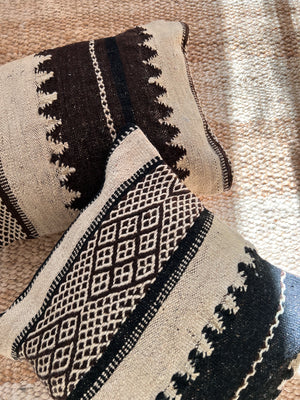 Flatweave pillow black dark brown and sandy beige - 40x40 cm