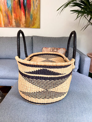 Symmetry Woven Baby Moses Basket (custom mattress included)