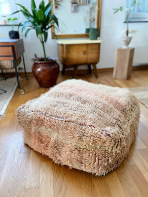 Jedoun Boujaad pouf - Peach 60 x 60cm