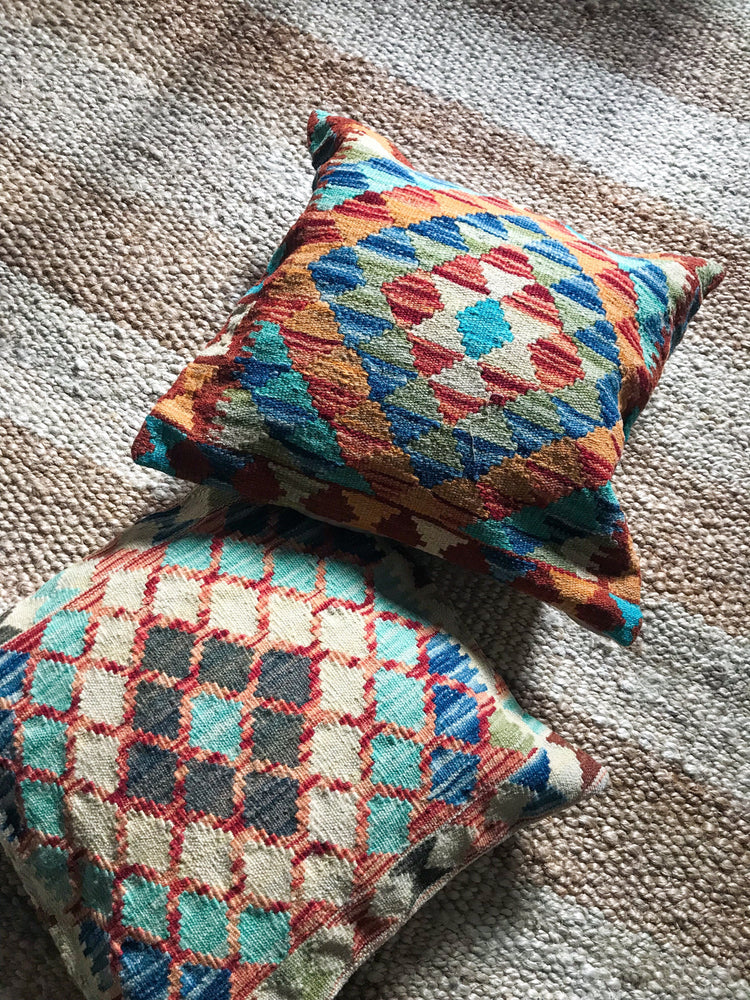 Kilim pillows | Olá Lindeza