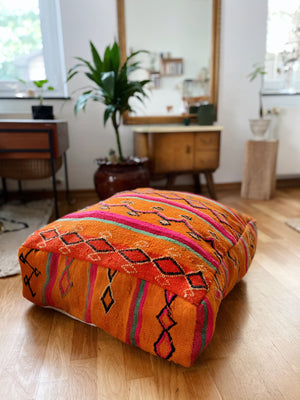 Tiziri Flatweave Kilim pouf - Orange