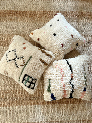 Saeeda Azilal berber pillow - Natural wool and colorful lines - 45 x 45cm