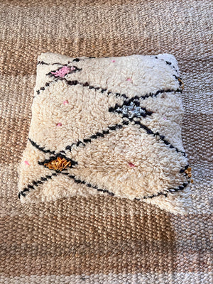 Maahnoor Azilal berber pillow - Natural wool and diamond geometry - 45 x 45cm