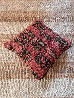 Amaynu Boujaad pillow - Red green 45 x 45cm