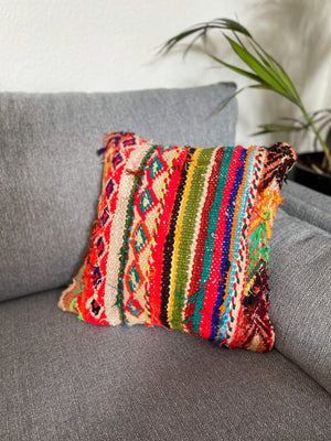 Abal flatweave pillow with embroidery - multicolor