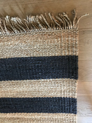 Dark Blue Striped Hemp Rug with Fringe | Olá Lindeza