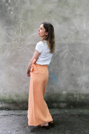 Peach linen wrap skirt | Olá Lindeza