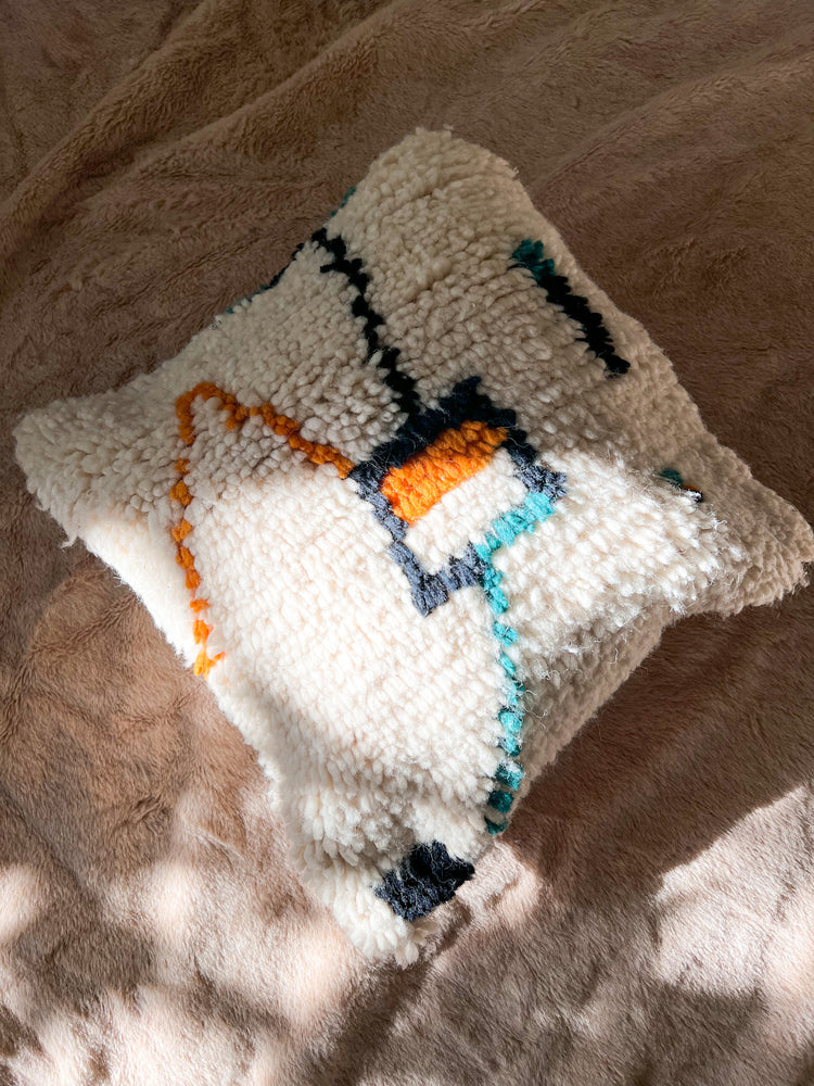 Azilal berber pillow - Natural wool and geometric pattern blue-green black and orange - 45 x 45 cm