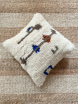 Azilal berber pillow - Natural wool and geometric pattern cobalt blue and brown - 45 x 45 cm