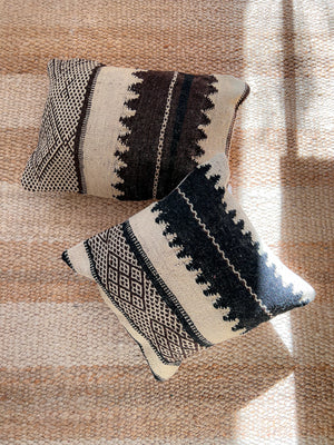 Flatweave pillow black dark brown and sandy beige - 40x40 cm