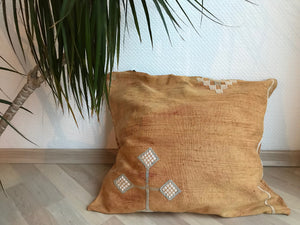Sézane Sabra Cactus Silk Pillow