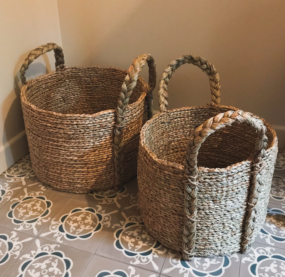 Natural poaceae grass basket (available in two different sizes)