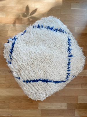 Louna Azilal pouf - organic wool 60 x 60cm